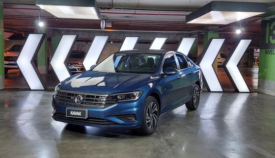 Volkswagen Vento 1.4 HIGHLINE AT-2019