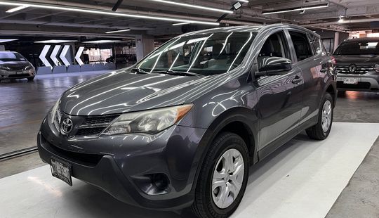 Toyota • RAV4