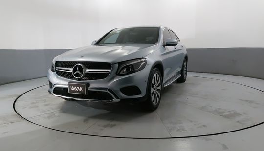 Mercedes Benz • Clase GLC