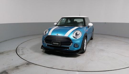 Mini • Cooper