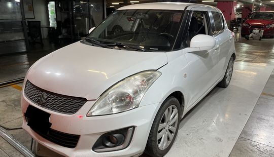 Suzuki • Swift