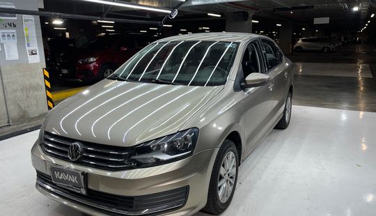 Volkswagen • Vento