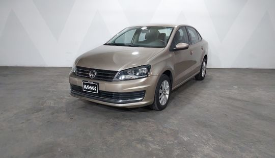 Volkswagen • Vento