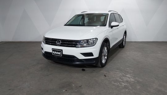 Volkswagen • Tiguan