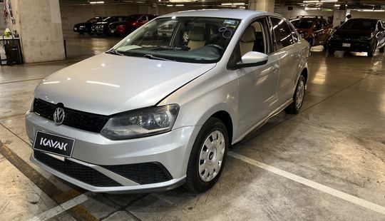 Volkswagen • Vento