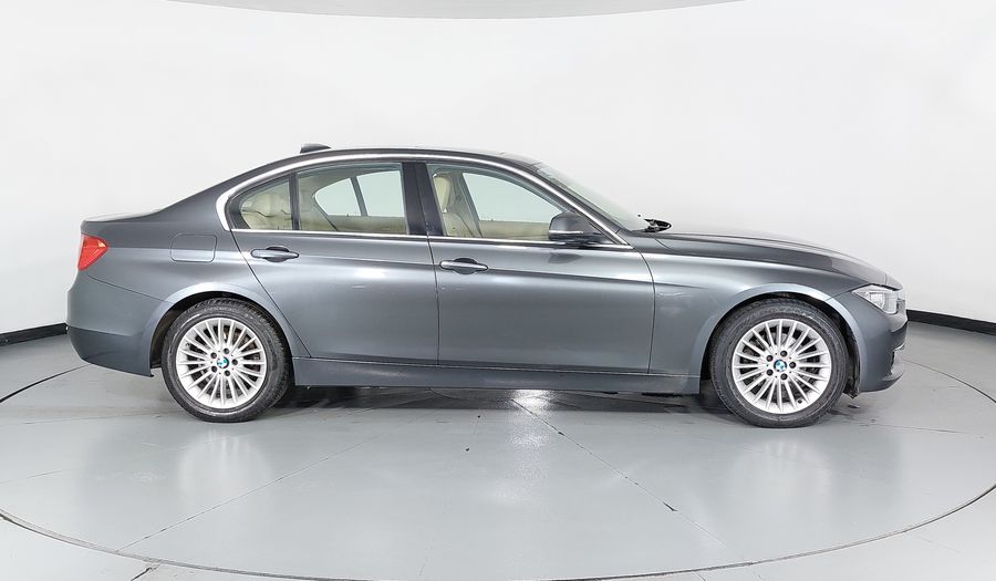 Bmw Serie 3 2.0 320IA LUXURY LINE Sedan 2015