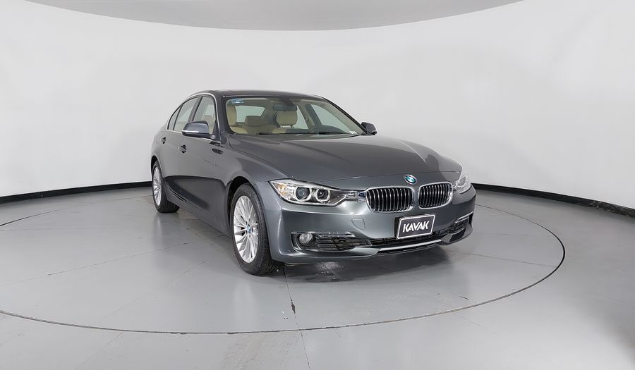 Bmw Serie 3 2.0 320IA LUXURY LINE Sedan 2015