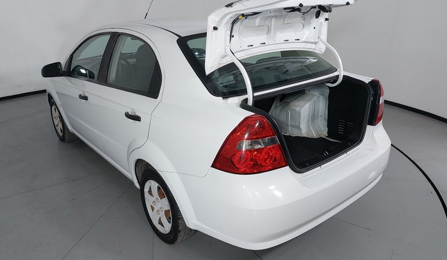 Chevrolet Aveo 1.6 AT J Sedan 2013