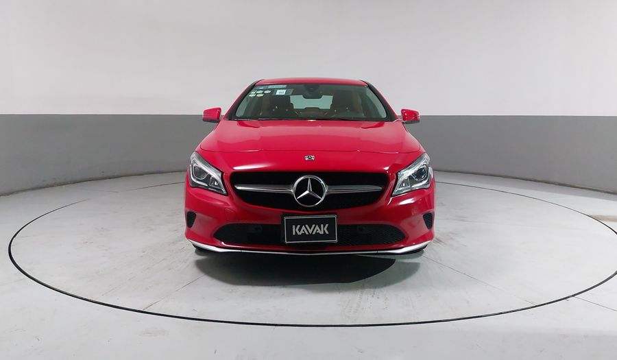 Mercedes Benz Clase Cla 1.6 CLA 200 SPORT DCT Coupe 2018