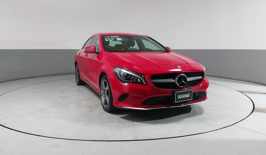 Mercedes Benz Clase Cla 1.6 CLA 200 SPORT DCT Coupe 2018