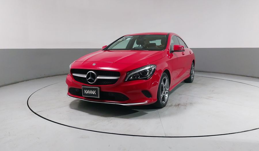 Mercedes Benz Clase Cla 1.6 CLA 200 SPORT DCT Coupe 2018