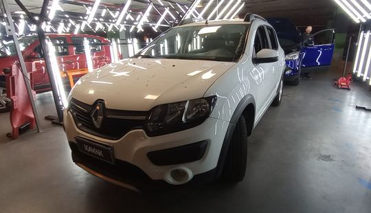 Renault • Sandero Stepway