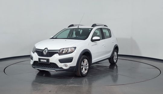 Renault • Sandero Stepway