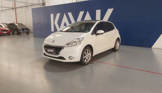 Peugeot • 208