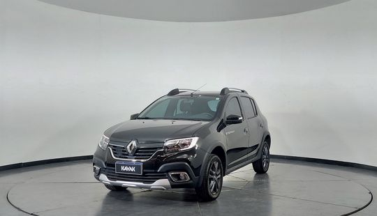 Renault • Sandero Stepway