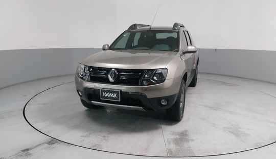 Renault • Duster