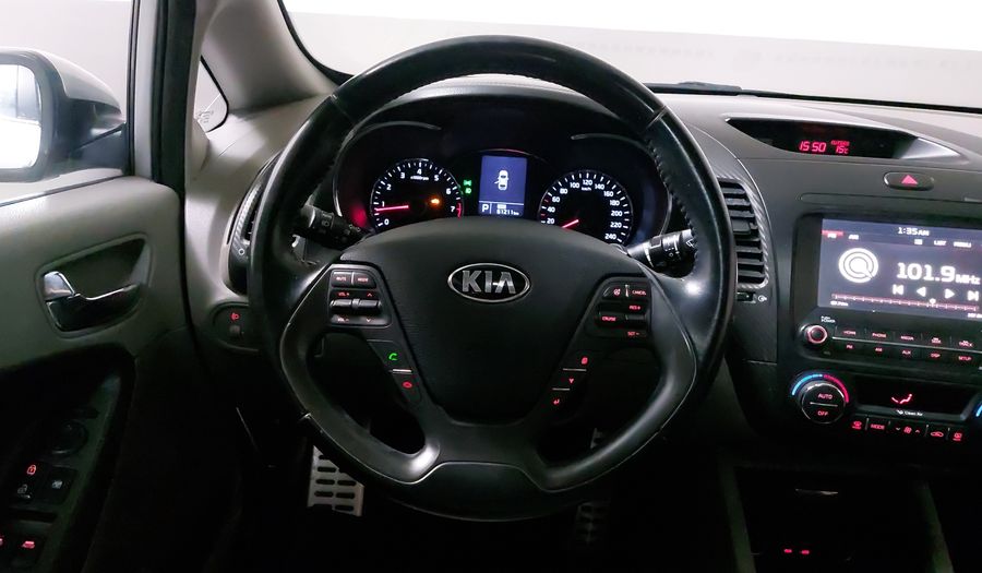 Kia Forte 2.0 SX AT Sedan 2016