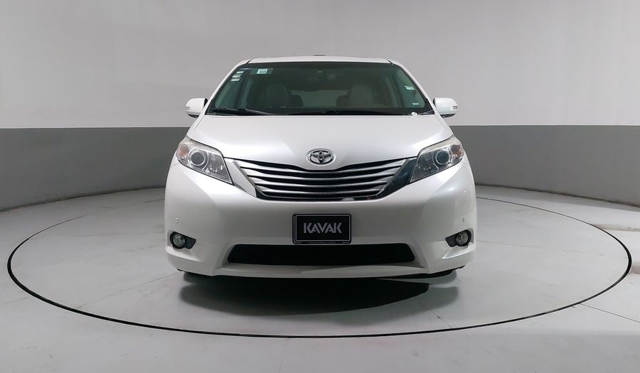 Toyota Sienna 3.5 XLE PIEL AT Minivan 2013