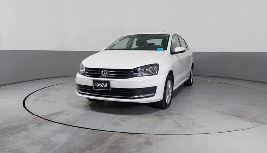 Volkswagen • Vento