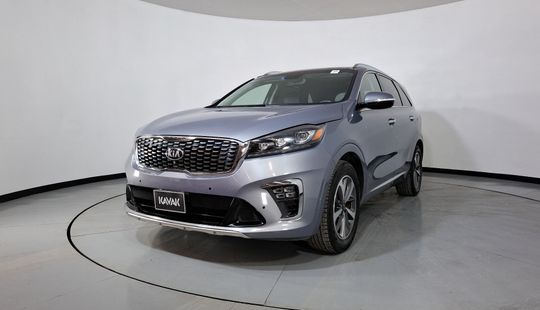 Kia • Sorento