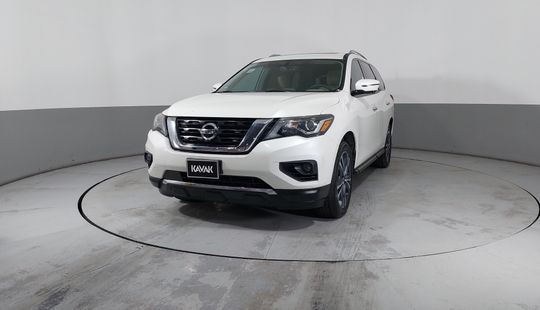 Nissan • Pathfinder