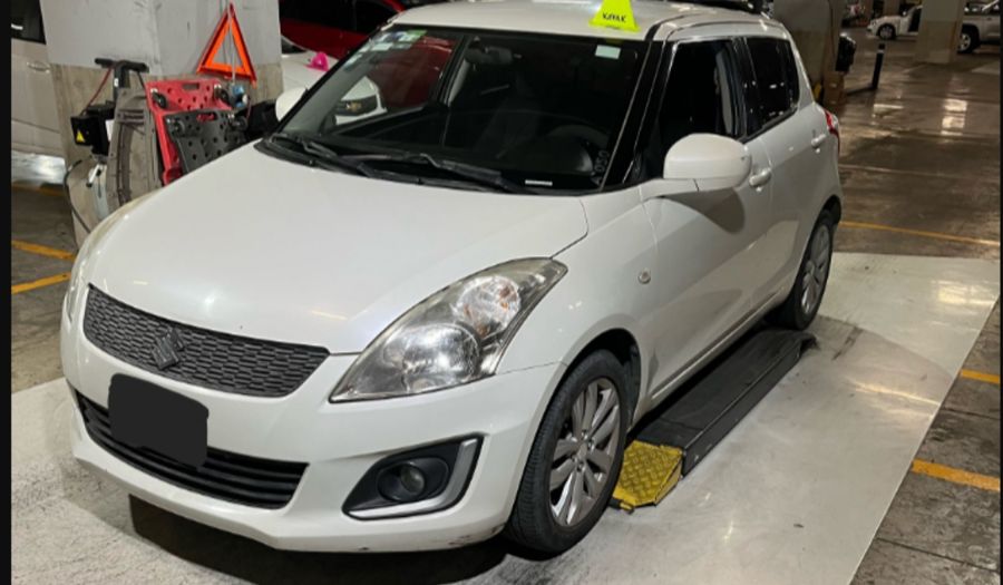 Suzuki Swift 1.4 GLS MT Hatchback 2016