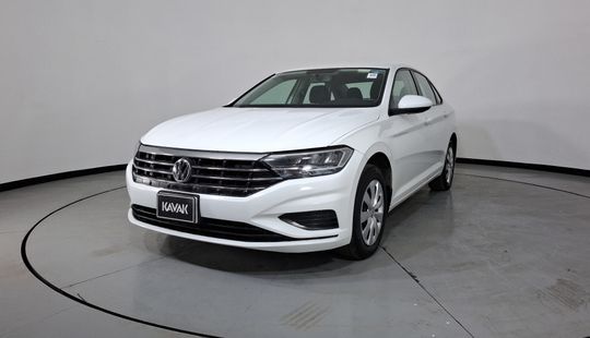 Volkswagen • Jetta