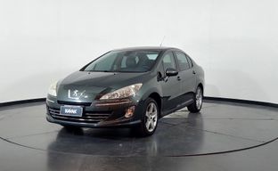 Peugeot • 408