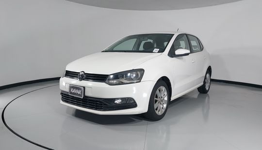 Volkswagen • Polo