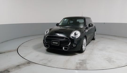 Mini • Cooper S