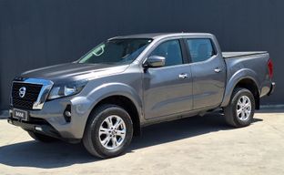 Nissan • Navara