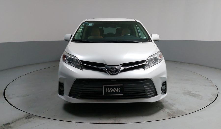 Toyota Sienna 3.5 XLE AUTO Minivan 2020