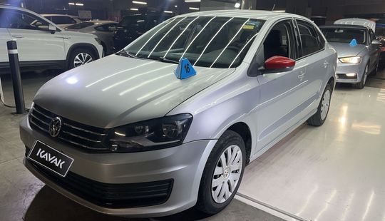 Volkswagen • Vento