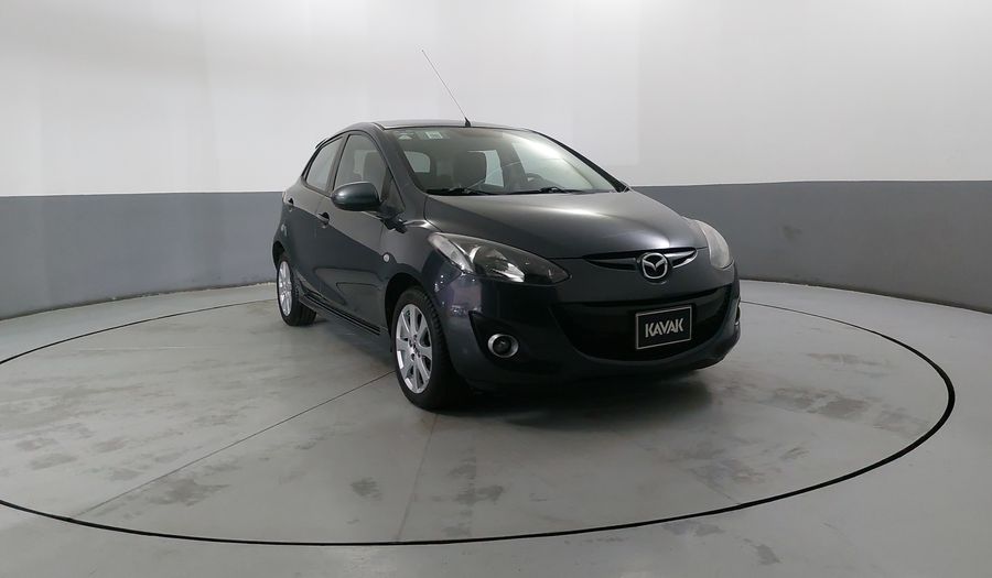 Mazda 2 1.5 TOURING TM Hatchback 2014