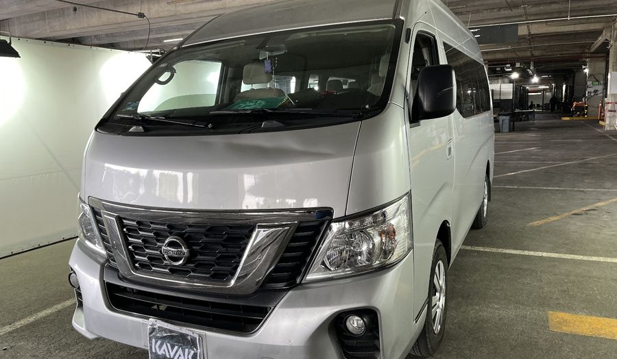 Nissan Nv350 Urvan 2.5 15 PASAJEROS AMPLIA AA PAQ SEG Van 2020