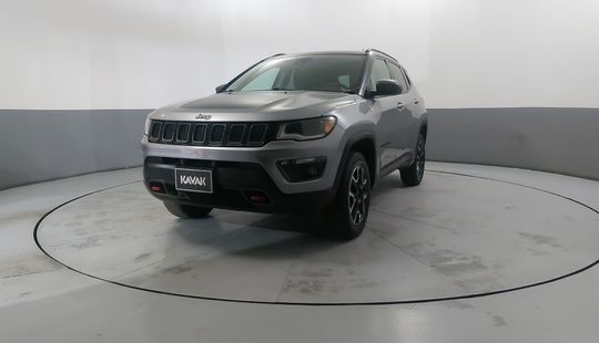 Jeep • Compass