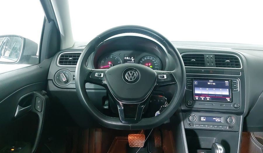 Volkswagen Vento 1.6 COMFORTLINE PLUS AUTO Sedan 2020