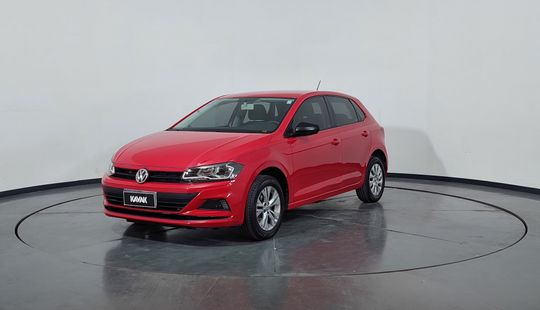 Volkswagen • Polo