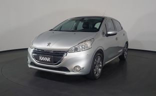 Peugeot • 208