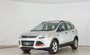 Ford • Escape