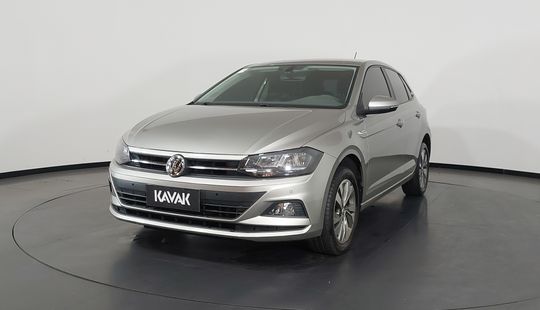 Volkswagen • Polo