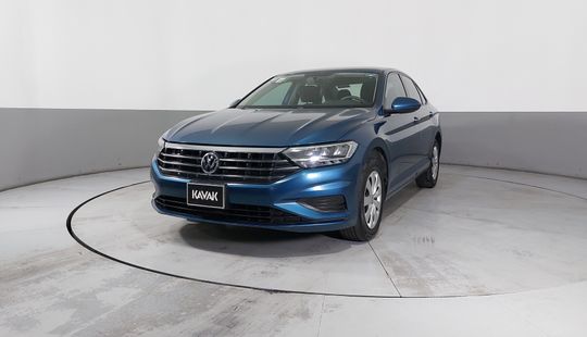 Volkswagen • Jetta