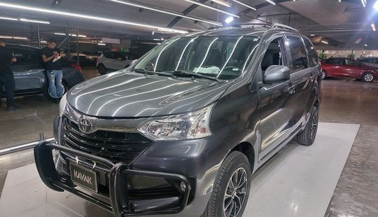 Toyota • Avanza