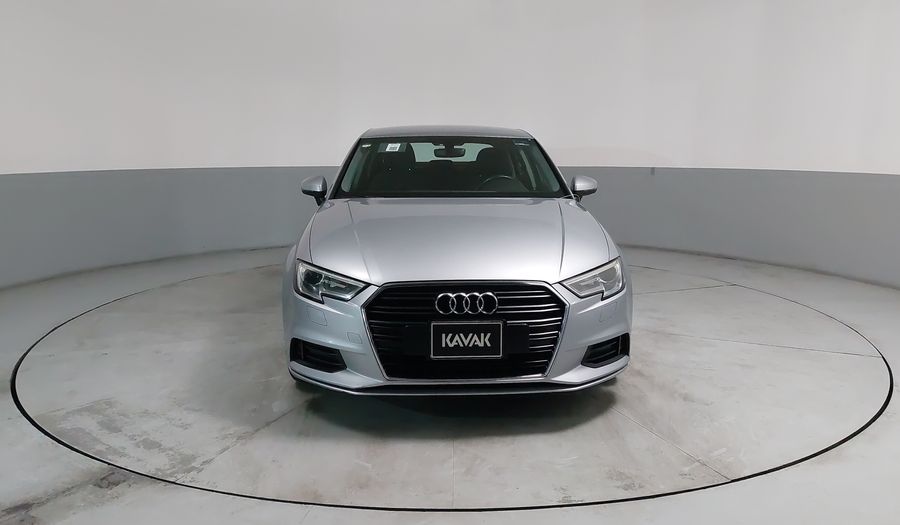 Audi A3 1.4 TFSI DYNAMIC Sedan 2017