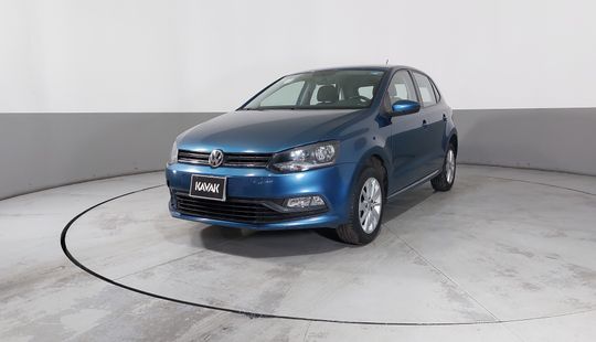 Volkswagen • Polo