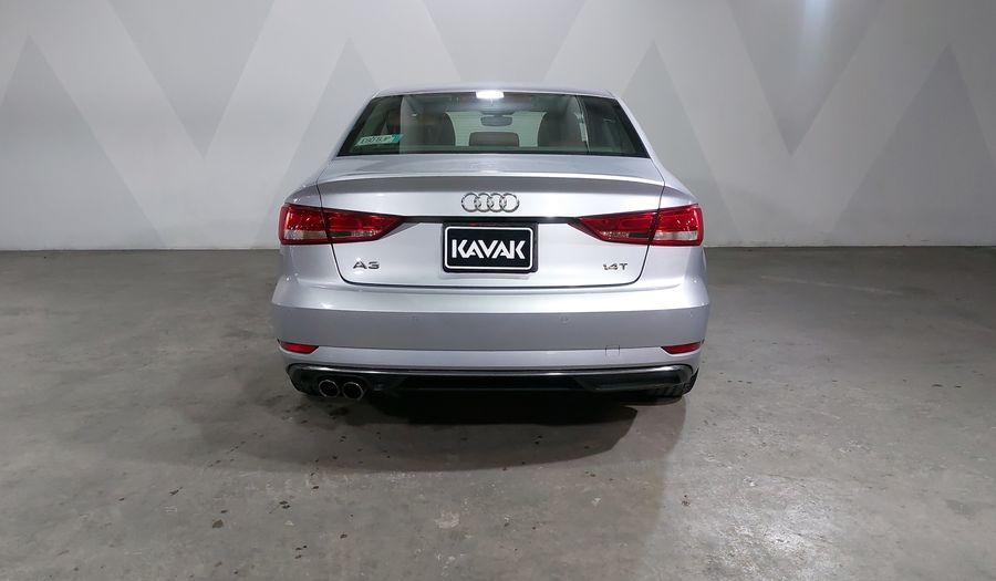 Audi A3 1.4 SELECT DCT Sedan 2018