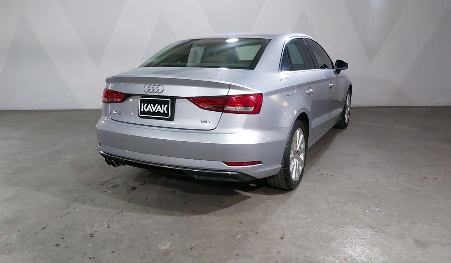 Audi A3 1.4 SELECT DCT Sedan 2018