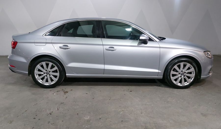 Audi A3 1.4 SELECT DCT Sedan 2018