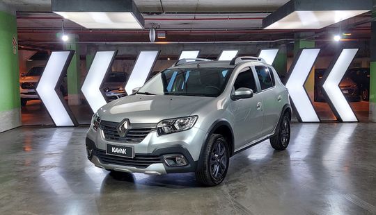 Renault • Sandero Stepway