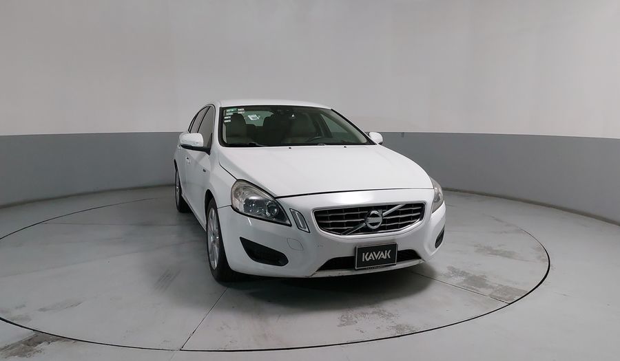 Volvo S60 2.0 T5 KINETIC AT Sedan 2012
